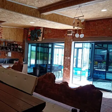 Gyps Vikendica With Swimming Pool And Sauna 2 *